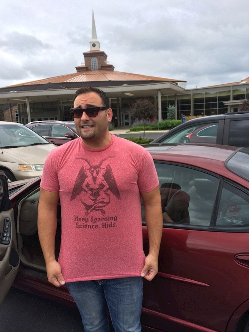 Zaboravio je da se sa ženom dogovorio da idu u crkvu