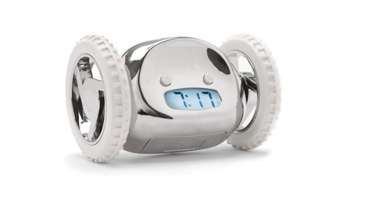 Alarm koji bježi po kući kad se upali