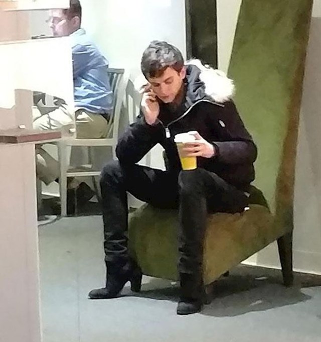 Ovaj dečko zapravo ne nosi štikle