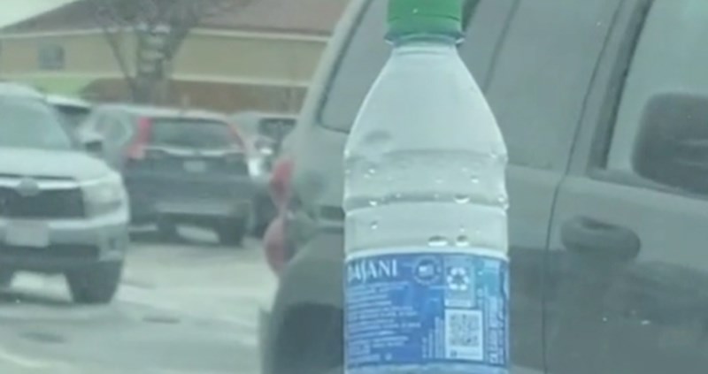 Tip je pratio curu koja je izašla iz teretane i na auto joj stavio bocu, objašnjenje je stravično