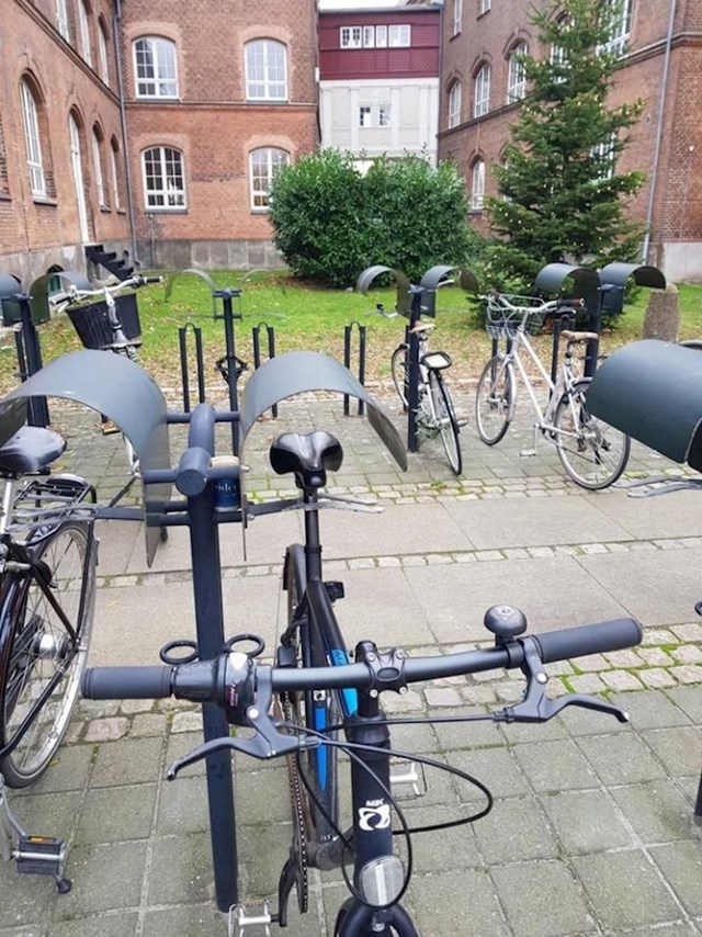 U Copenhagen možete parkirati bicikl na ovim mjestima i tako sačuvati sjedalo od kiše