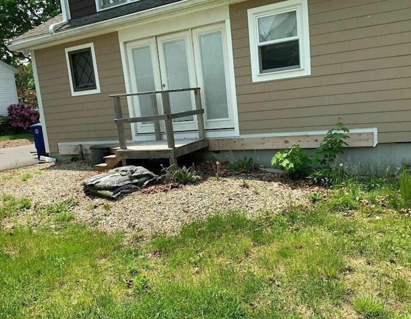 Ova kuća se prodaje kao kuća s trijemom