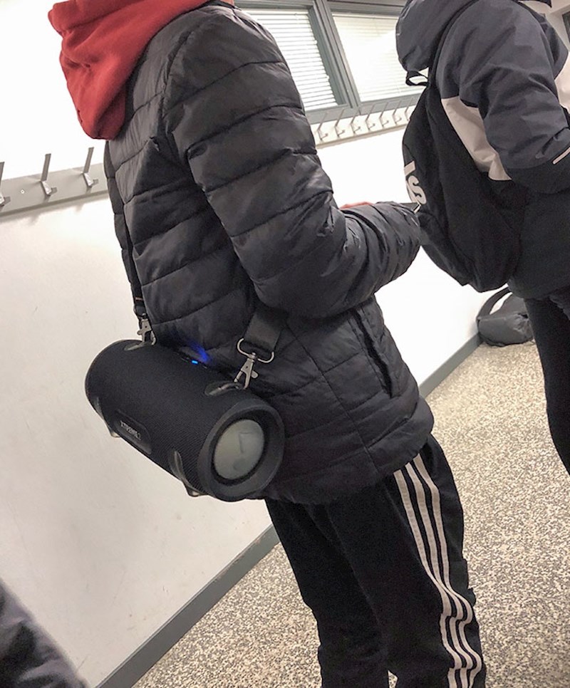 Ljudi koji misle da svi žele slušati njihovu glazbu