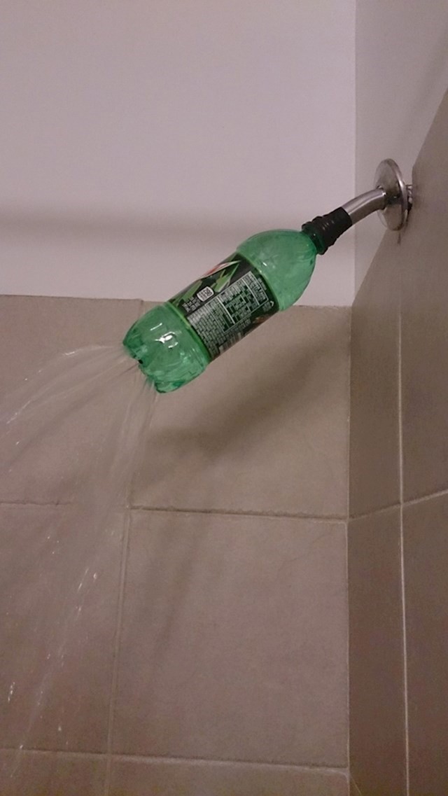 Jeste li znali da bocu možete iskoristiti i na ovakav način?