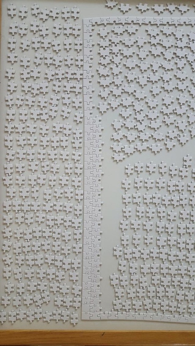 Bijele puzzle, koga ovo ne bi iživciralo
