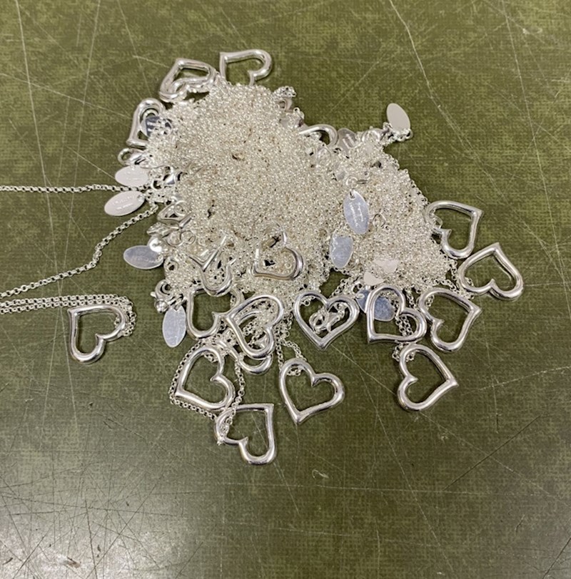 Moj današnji zadatak je otpetljati ovo sve, ubijte me odmah