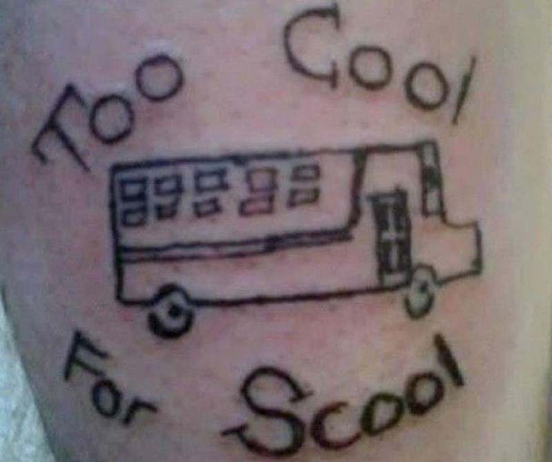 Izgleda da je precool za školu jer da nije znao bi kako se piše škola