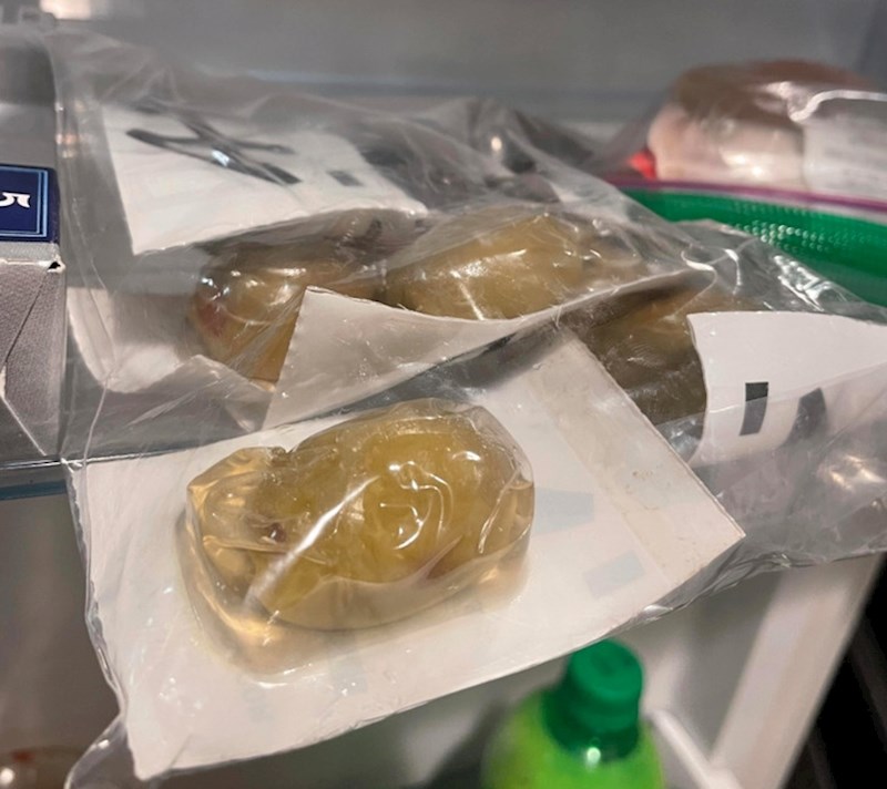 Naručio je paket maslina, svaka je stigla zapakirana zasebno