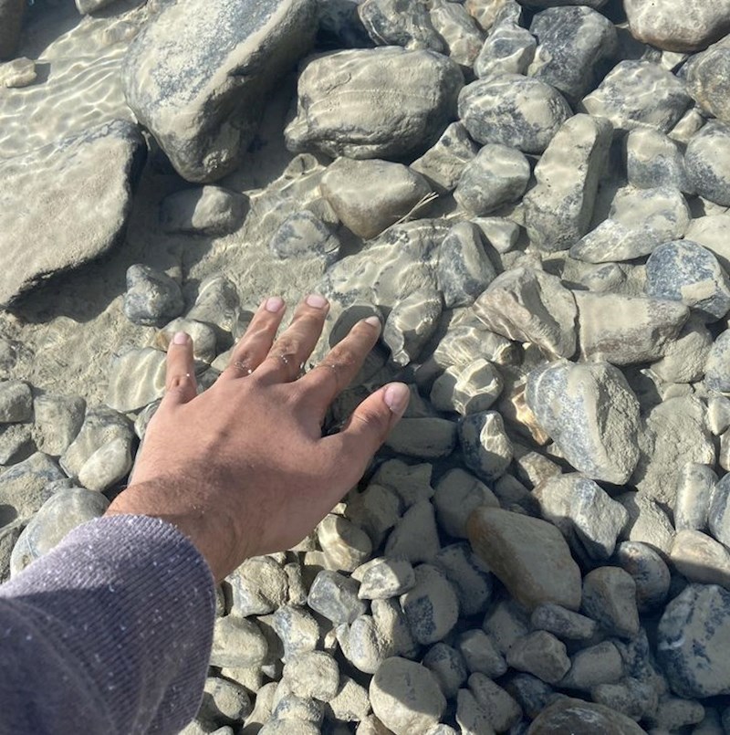 Voda u ovom jezeru je toliko bistra da se praktički ne vidi