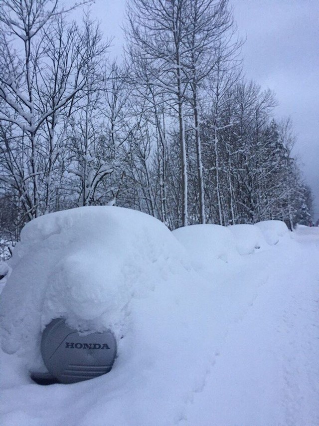 Tipična scena u zimskim jutrima u Norveškoj