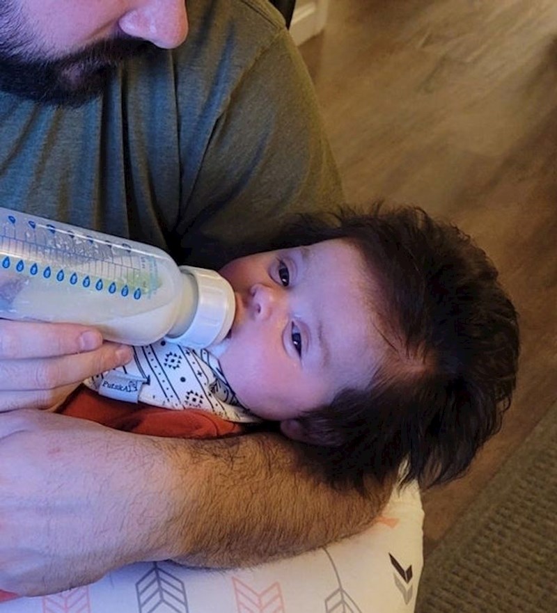 Kosa ove dvomjesečne bebe