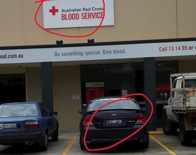 Vampir je došao u dućan