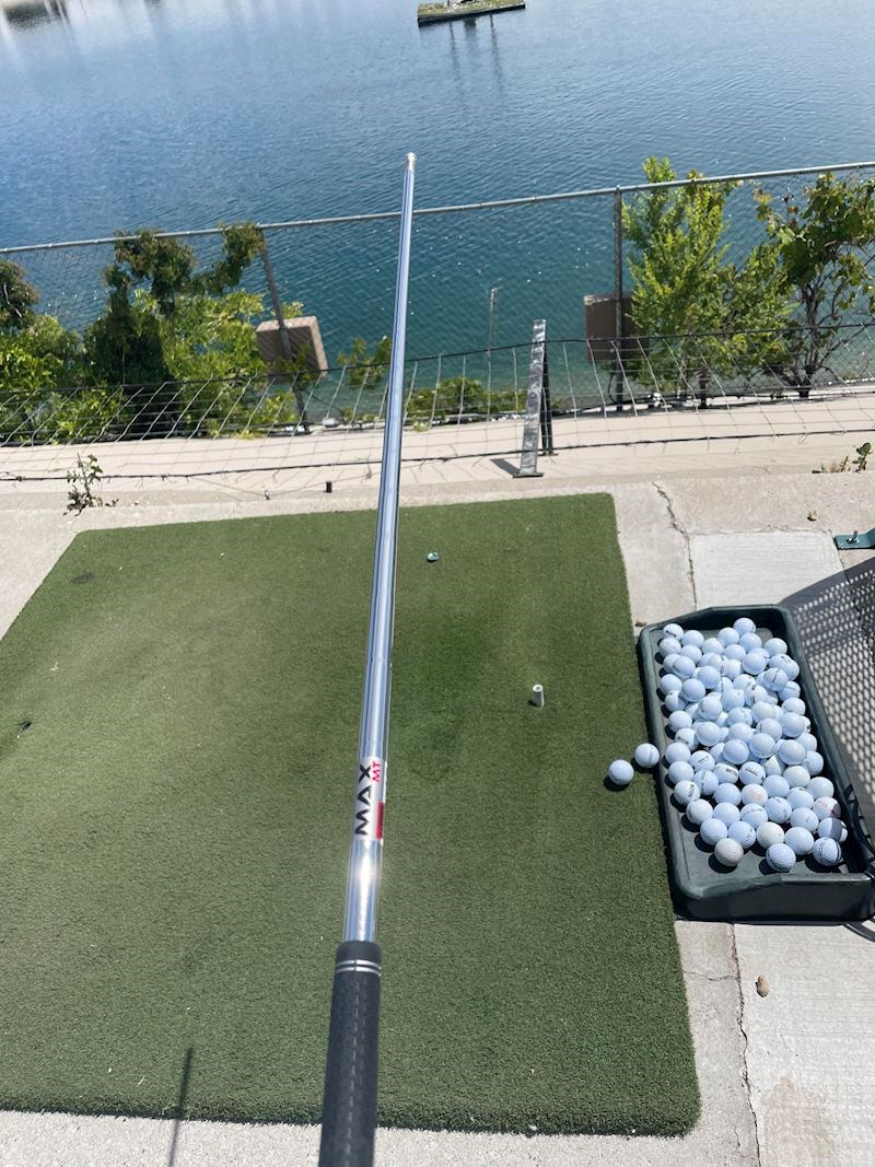 Kupio je nove palice za golf, u prvom zamahu su pukle