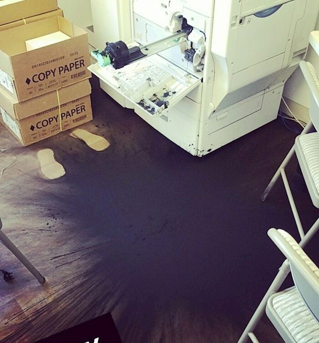 "Onaj put kad je eksplodirao toner dok sam ga mijenjao, točno možete vidjeti gdje sam stajao u tom trenutku"