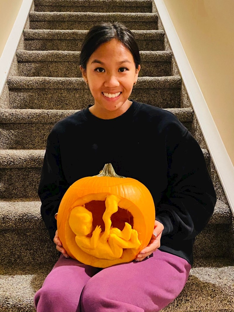 Moja supruga je izradila ovu bundevu da obznani svoju trudnoću