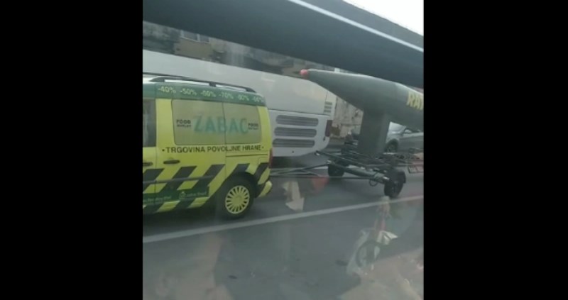 Popularna trgovina hranom odlučila se na vrlo neobičan način reklamirati u Zagrebu, pogledajte ovo