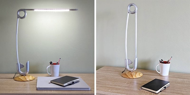 Uredska lampa u obliku spajalice