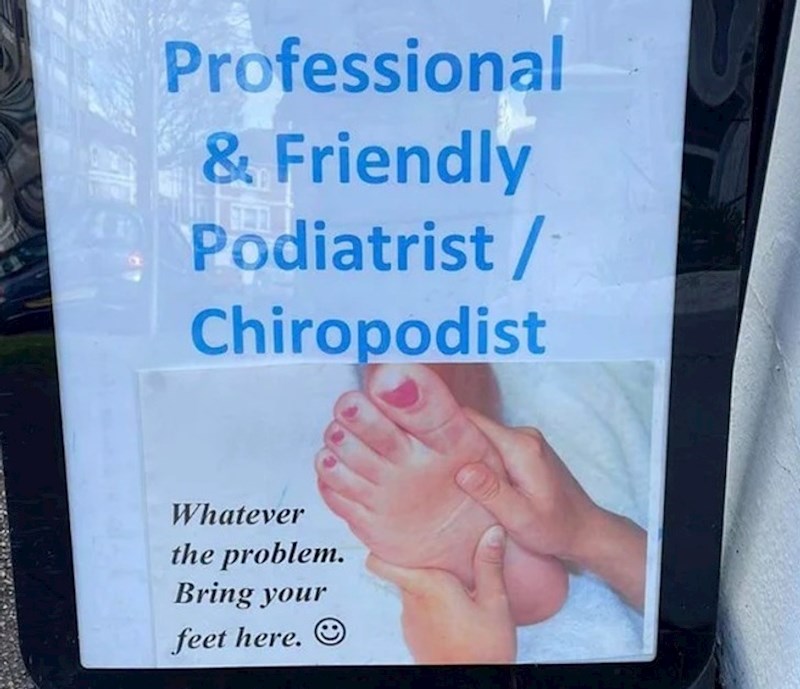 "Ma šta ćeš plaćat, imam ti ja jednog malog šta je dobar u fotošopu". Mali: