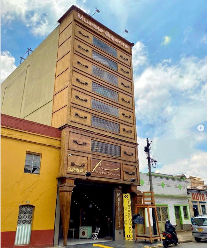 Pogodite što se nalazi unutar ove zgrade