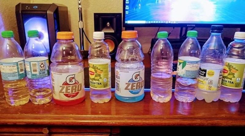 Moja djevojka nije sposobna završiti bocu pića