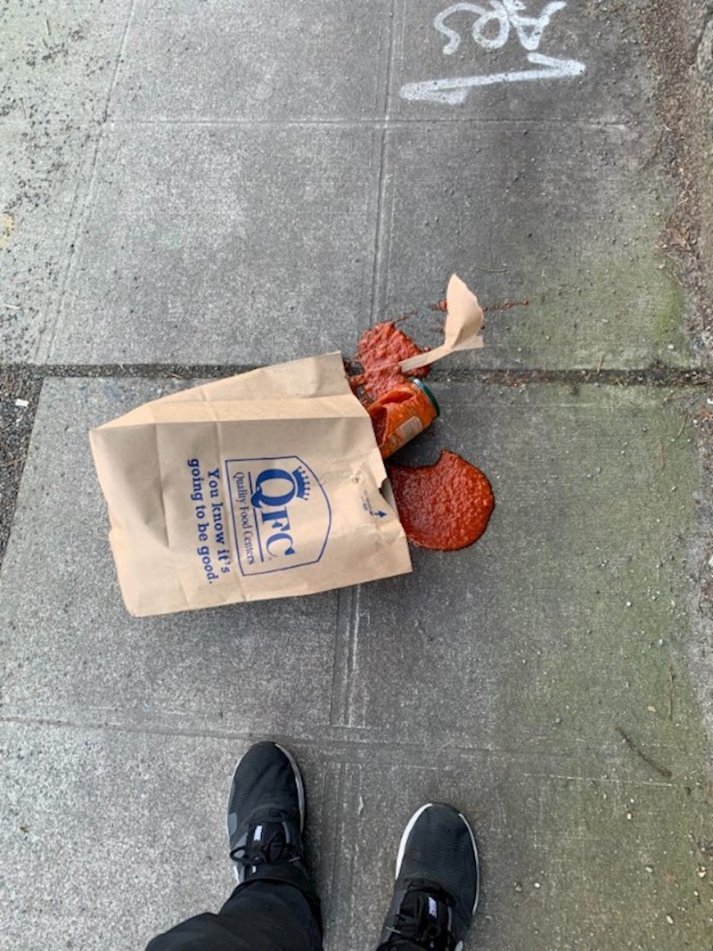 13. Pješačio je 20 minuta do trgovine, 2 sekunde nakon što je izašao: