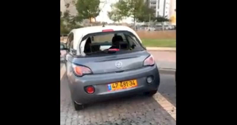 Tip s kamionom je razbio pola automobila u gradu, zadnja scena otkriva kako