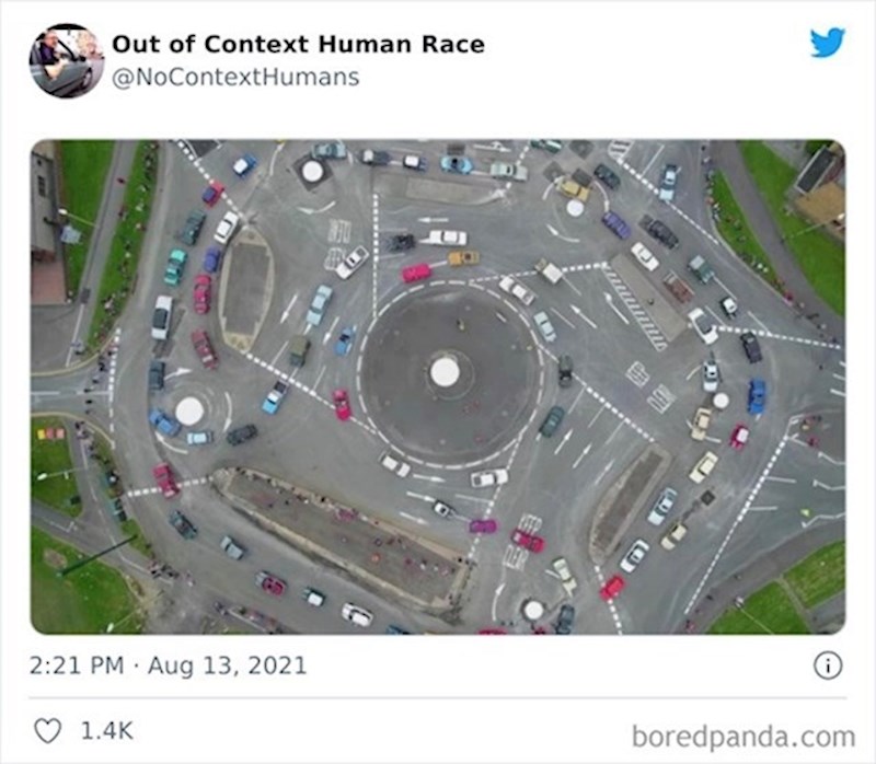 Tko god je dizajnirao ovaj kružni tok - nije baš imao najbolji dan na poslu