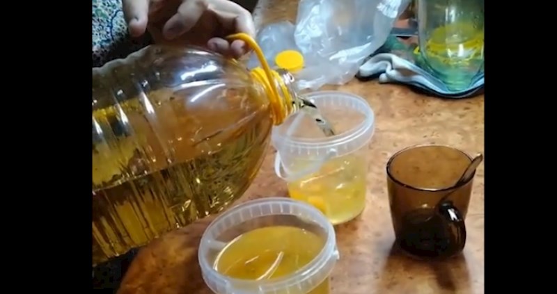 Jeste li ikad vidjeli video kako se radi domaća majoneza? Dosta je zanimljiv