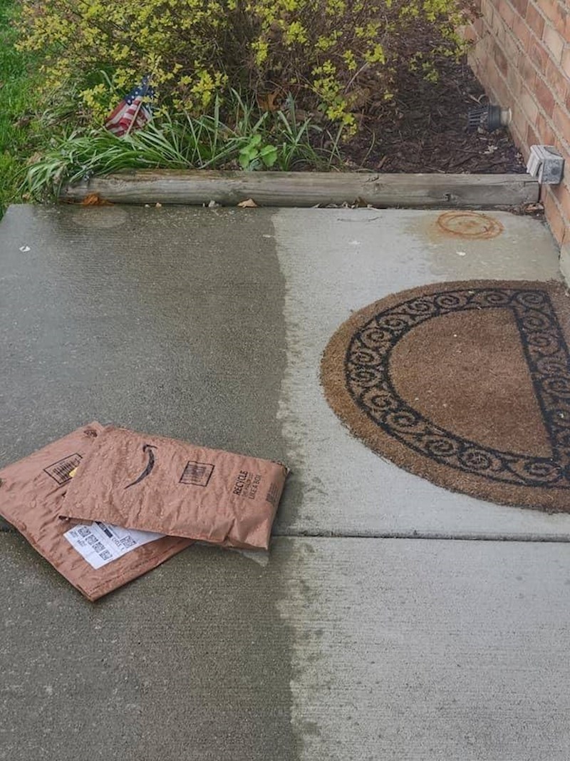 Da su barem 30 cm dalje bili