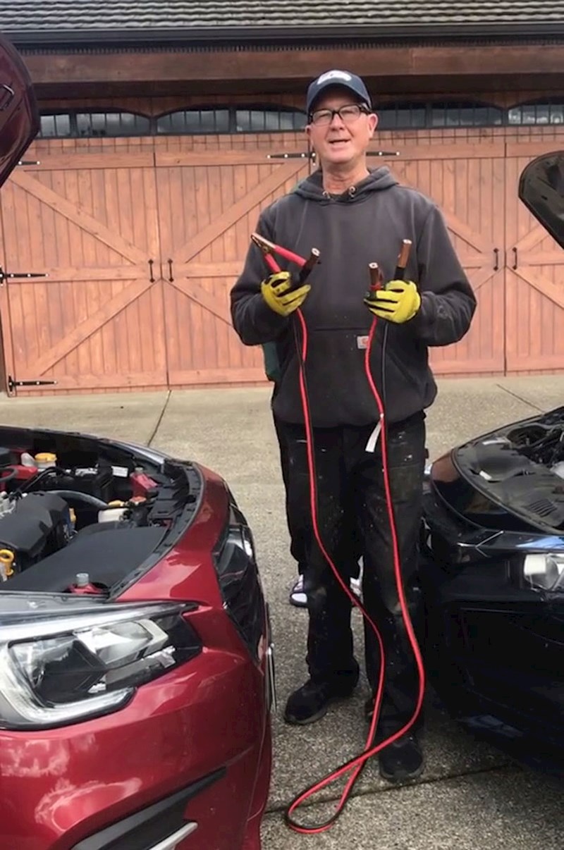 Kako upaliti auto preko kablova?