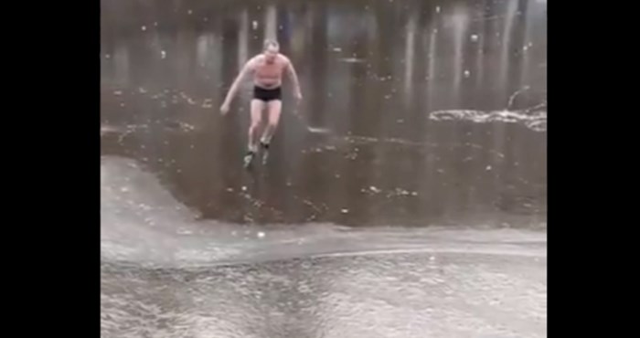 Video od 8 milijuna pregleda: Tip je pokušao klizati po ledu, nije dobro završilo