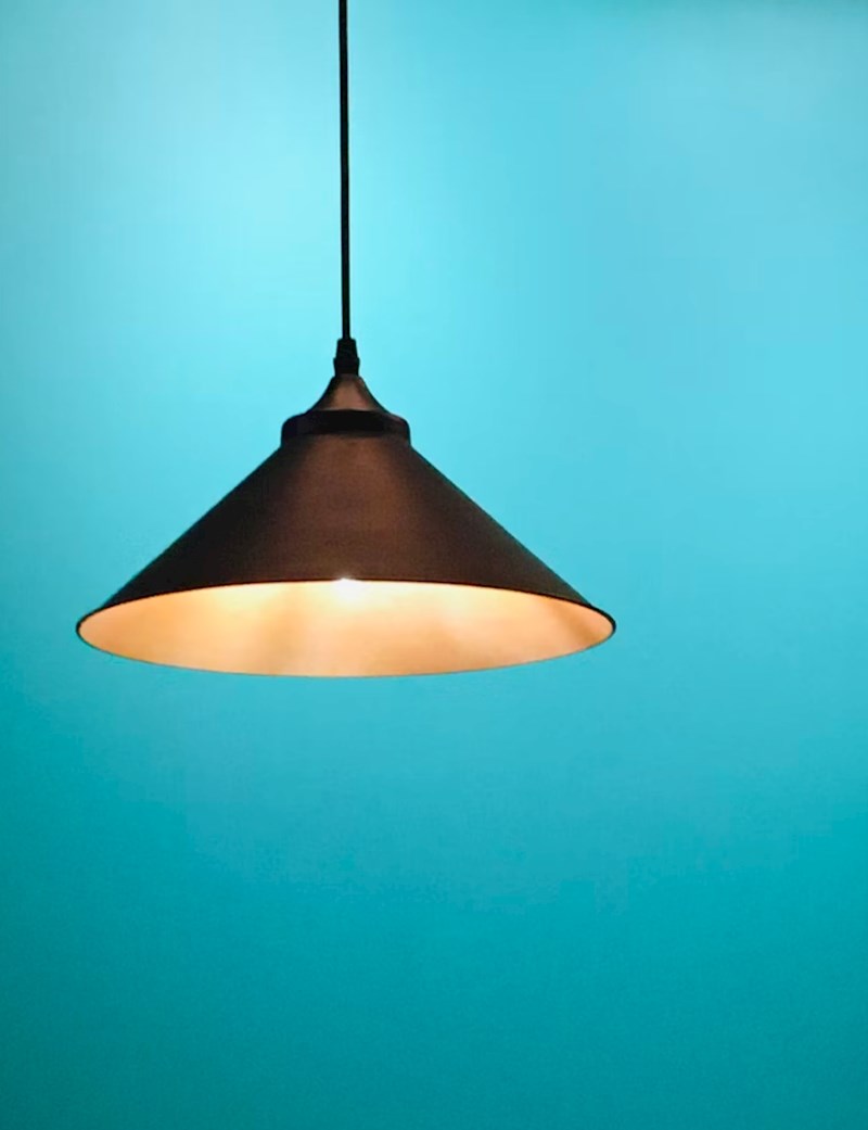 Lusteri i slični predmeti