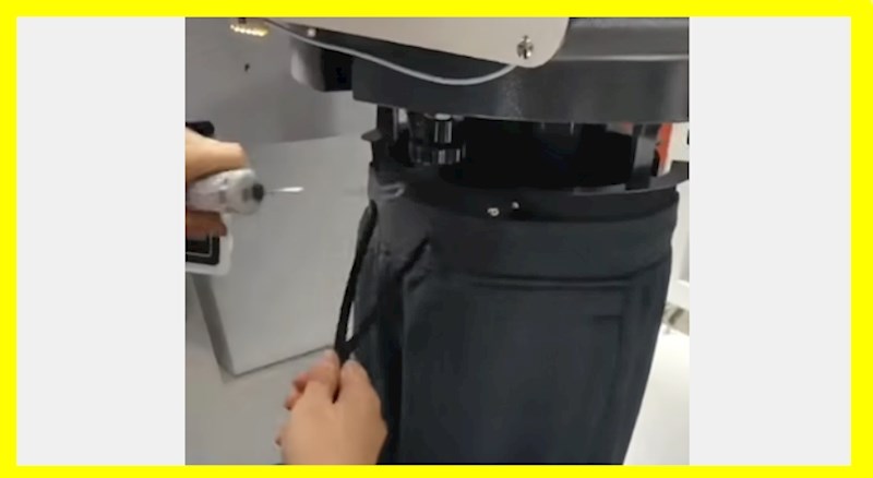 Video od 10 milijuna pregleda: Ovako se stavlja konop u trenerke