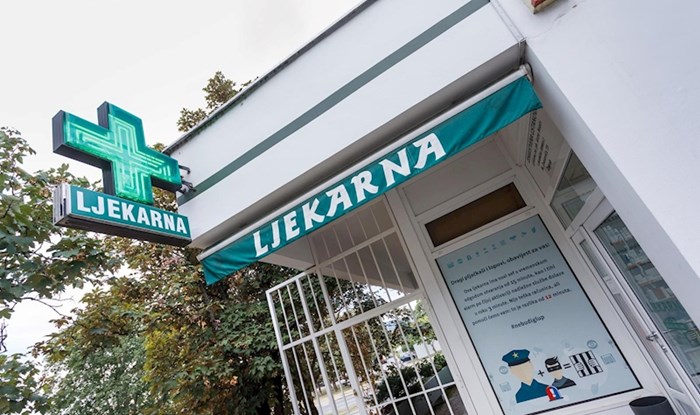 Na ljekarni u Zagrebu osvanula je genijalna poruka pljačkašima koji tu, očito, često dolaze