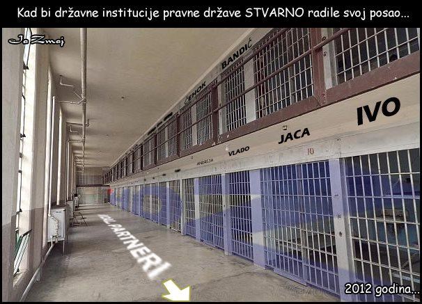 Prva ćelija popunjena, sad da se uredi susjedima