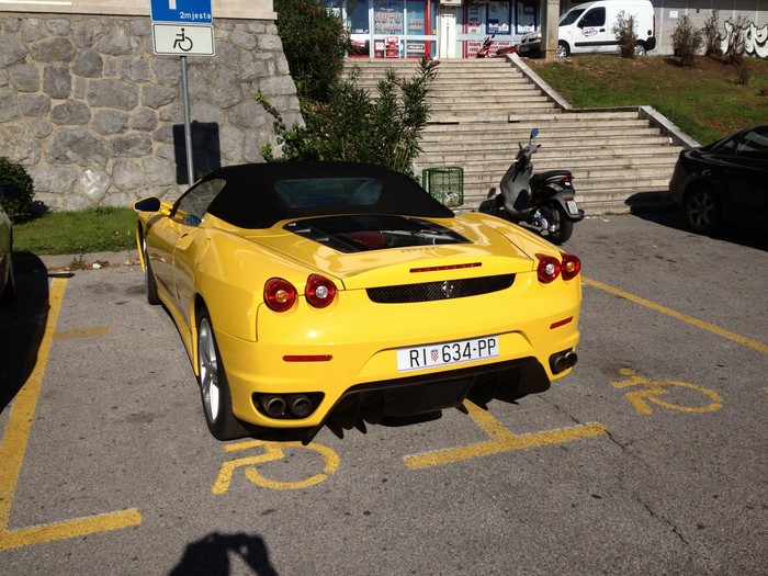 Parkiranje invalida