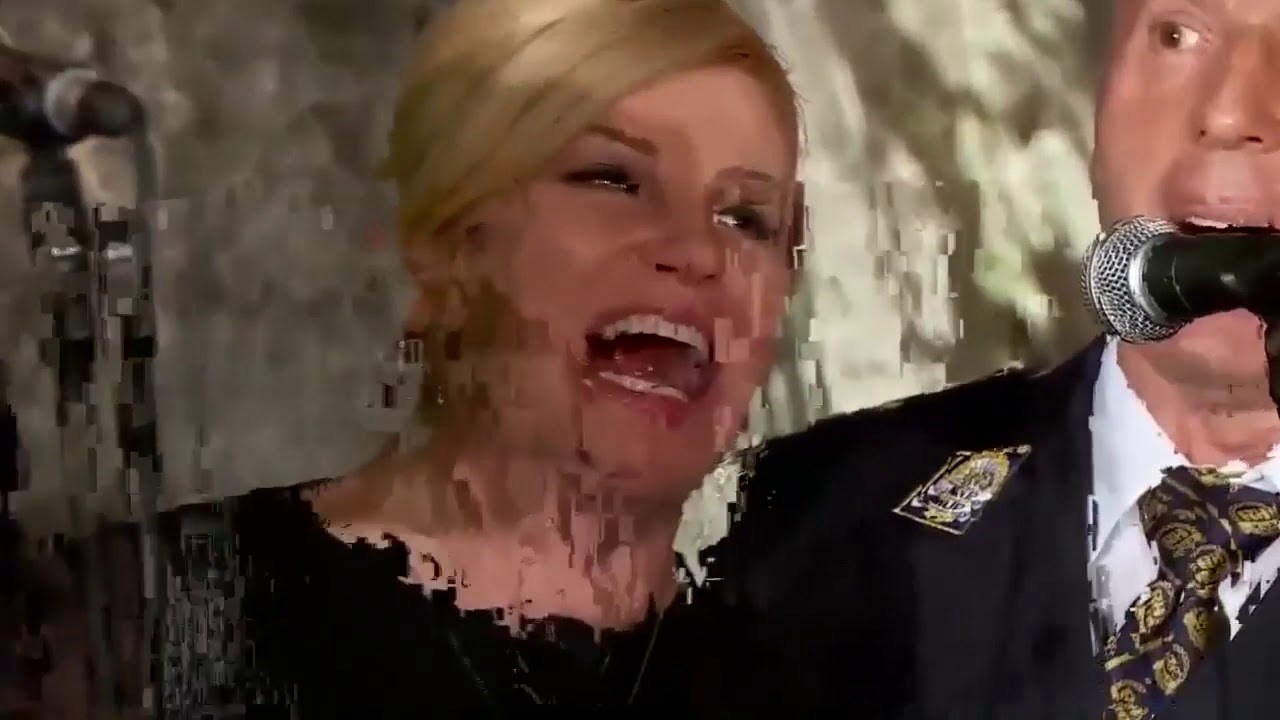 Kolinda pjeva, bravo, bravo, bravo