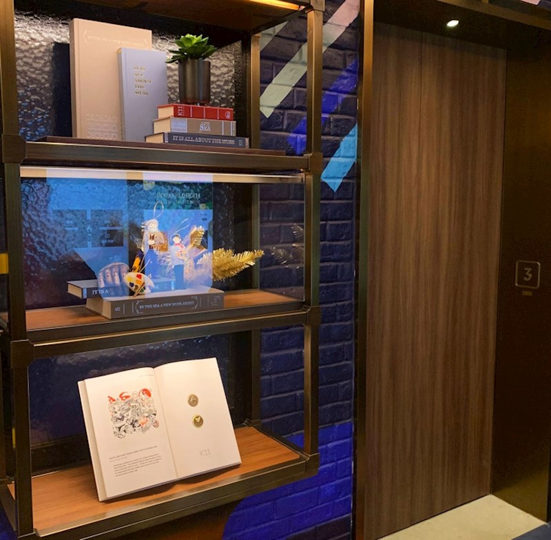 Gdje je tipka za pozvati lift?