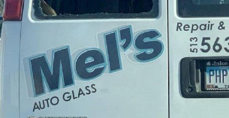 Ova firma koja radi prozore na automobilima ima jedan jako velik problem