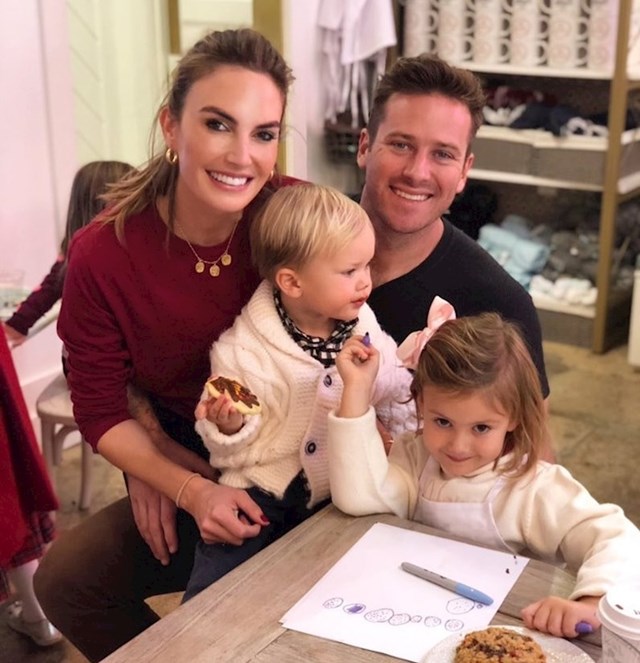 Elizabeth Chambers i Armie Hammer