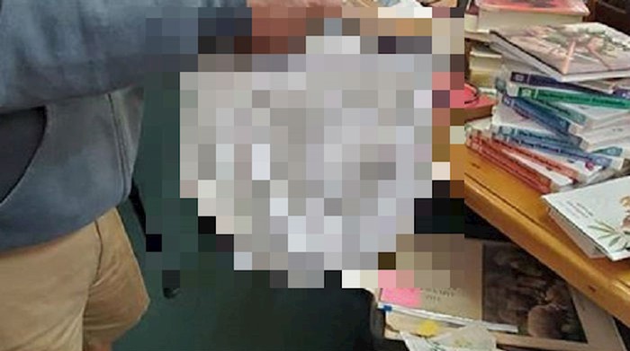 Nećete vjerovati što je ovaj lik pronašao u dućanu rabljene odjeće