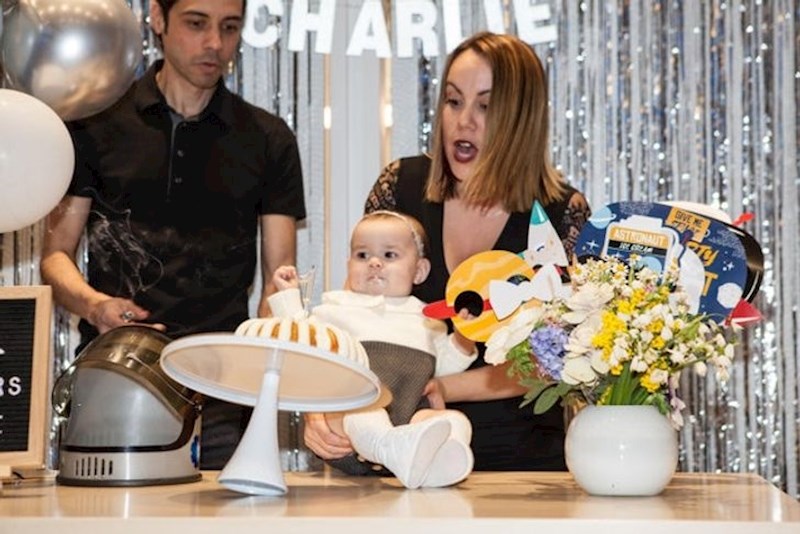 Beba nema pojma što se događa :D