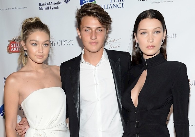 Gigi and Bella Hadid i njihov brat Anwar
