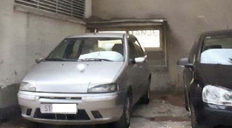 Ovaj natpis ispred jedne teretane nasmijava Dalmatince, evo kako su riješili manjak mjesta za slova