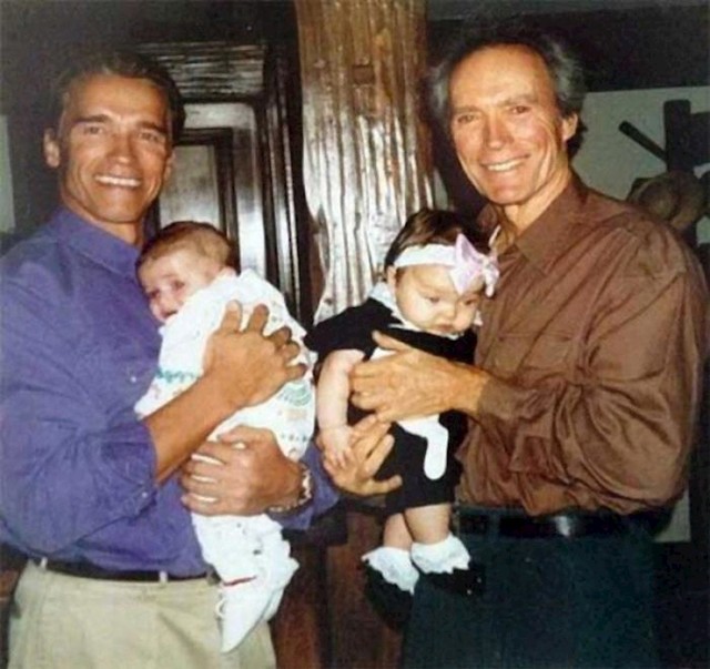 Arnold Schwarzenegger sa sinom Patrickom i Clint Eastwood s kćeri Francescom, 1993.godine