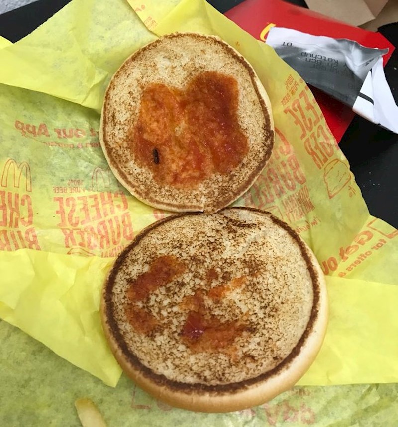 "Ovo se dogodi kad naručite cheeseburger s kečapom"