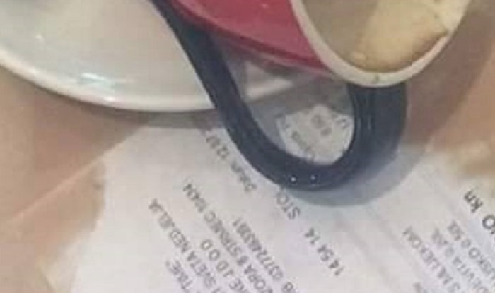 Konobaru se dogodilo ono najgore - ovo izgleda kao velika gnjavaža