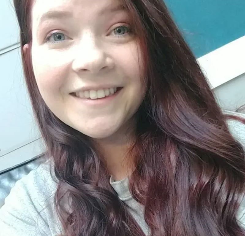 Jaralee Metcalf je učiteljica u Idahu, koja podučava šesti razred