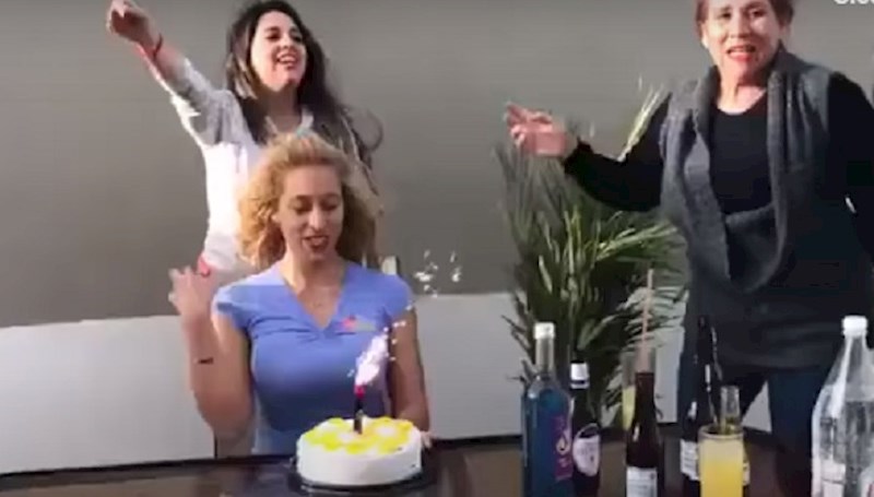 Obitelj ove djevojke  nije baš najnormalnija, pogledajte kakvo su joj iznenađenje priredili