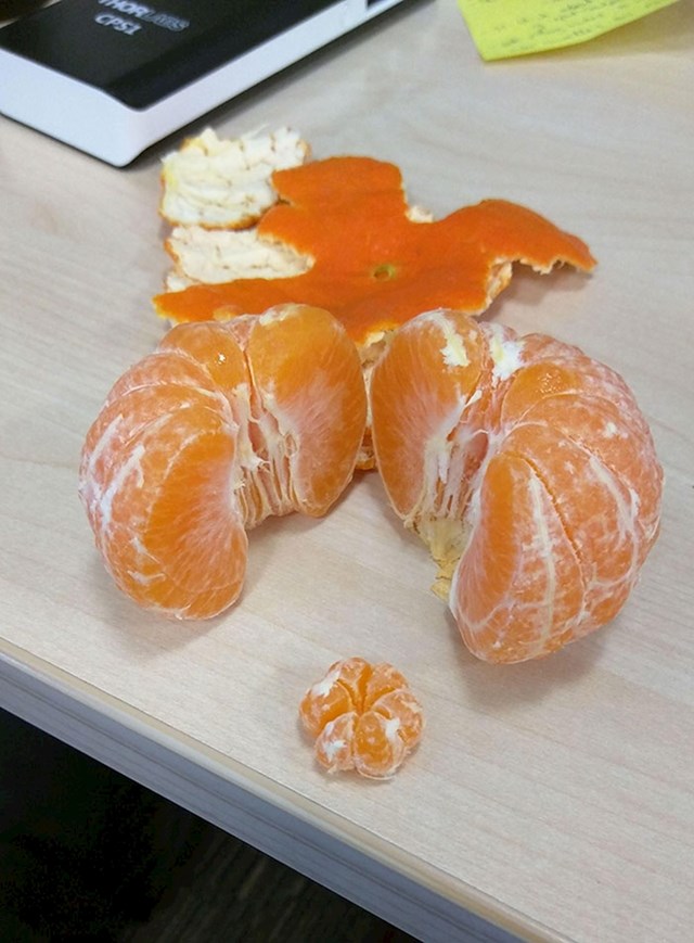 Mala mandarina unutar mandarine